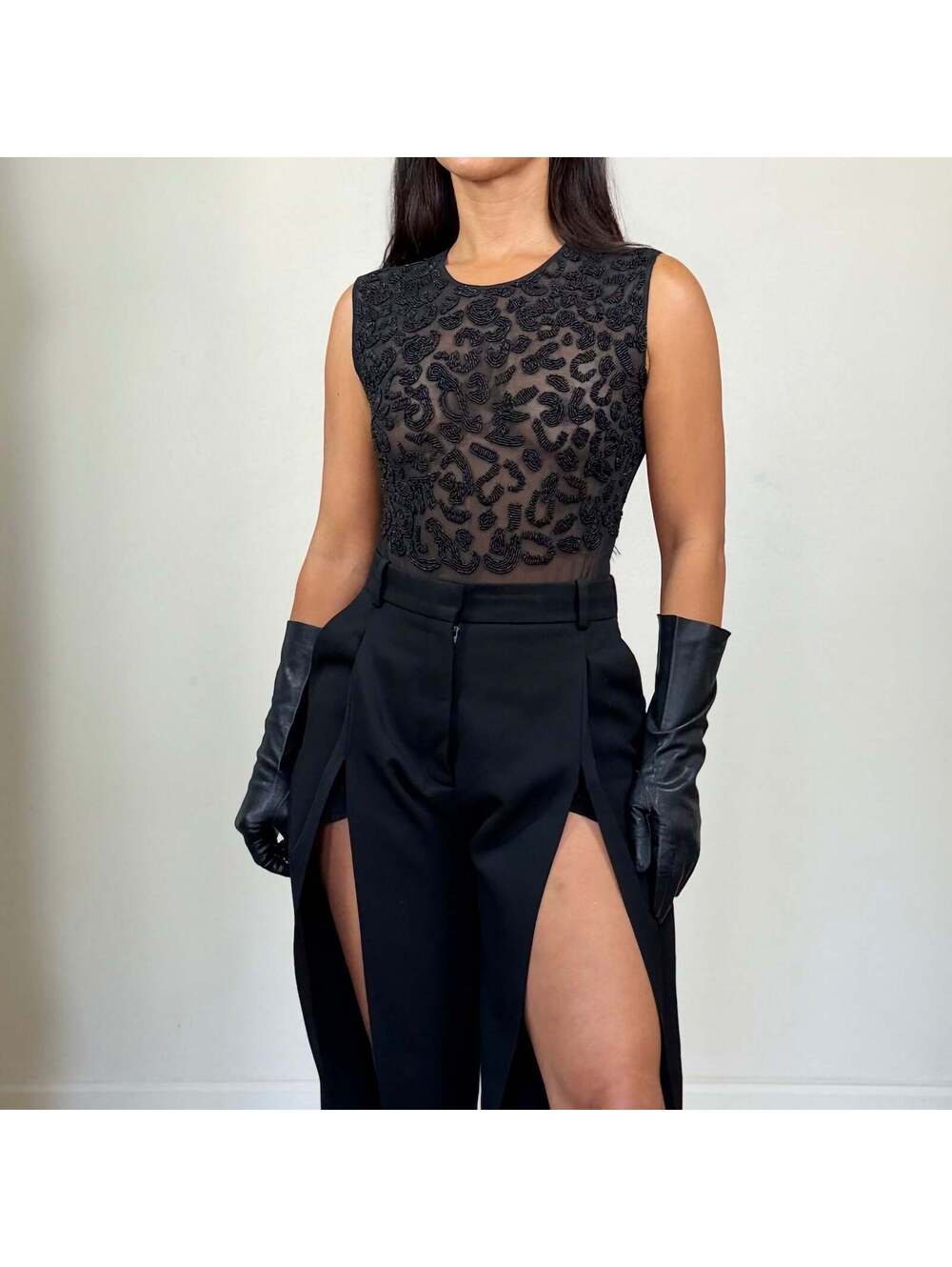 Escada - Picture 4 of 9